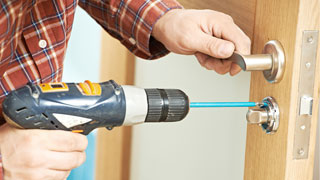 Automotive Locksmith at 02138, Massachusetts